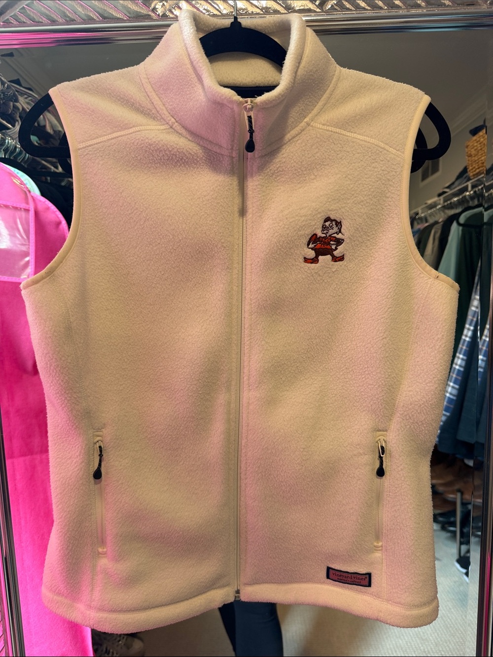 Vineyard Vines Cream Fleece Vest with Small Embroidered Character